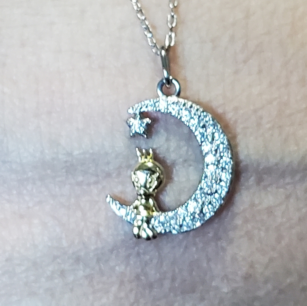 STERLING LOONEY TUNES TWEETY NECKLACE